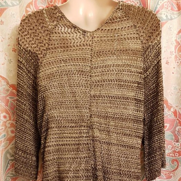 SWEET KIZZ BLOUSE - Picture 3 of 4